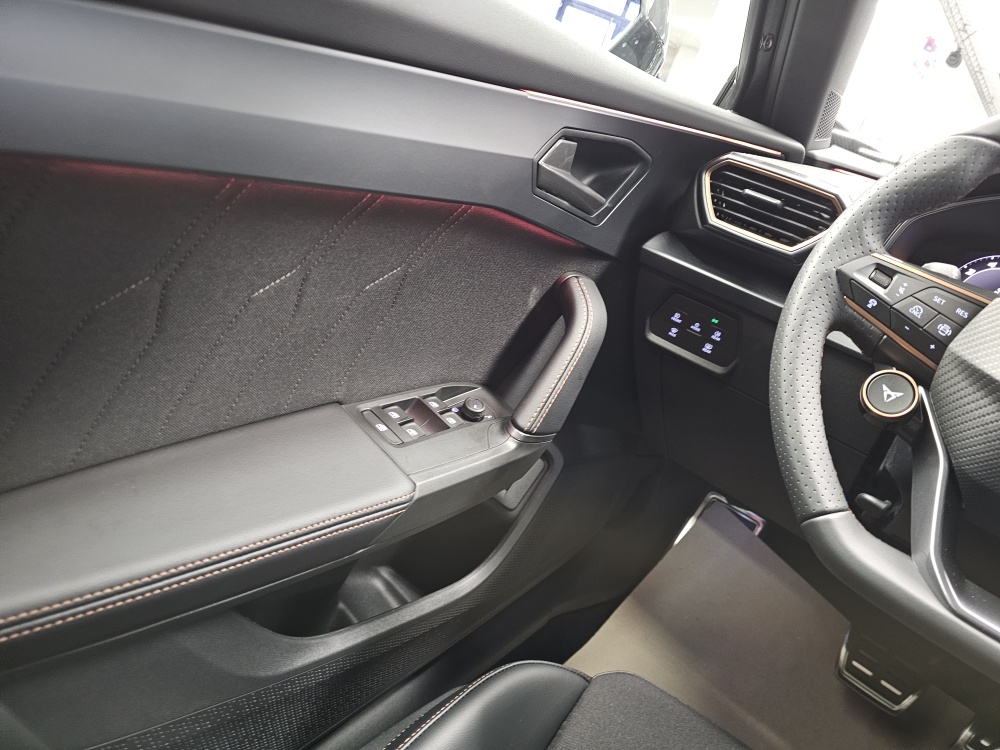 Cupra Formentor  bei Hoffmann Automobile in Wolfsburg kaufen und sofort mitnehmen - Bild 31