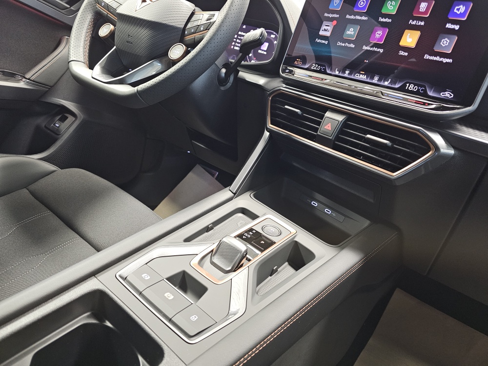 Cupra Formentor  bei Hoffmann Automobile in Wolfsburg kaufen und sofort mitnehmen - Bild 11