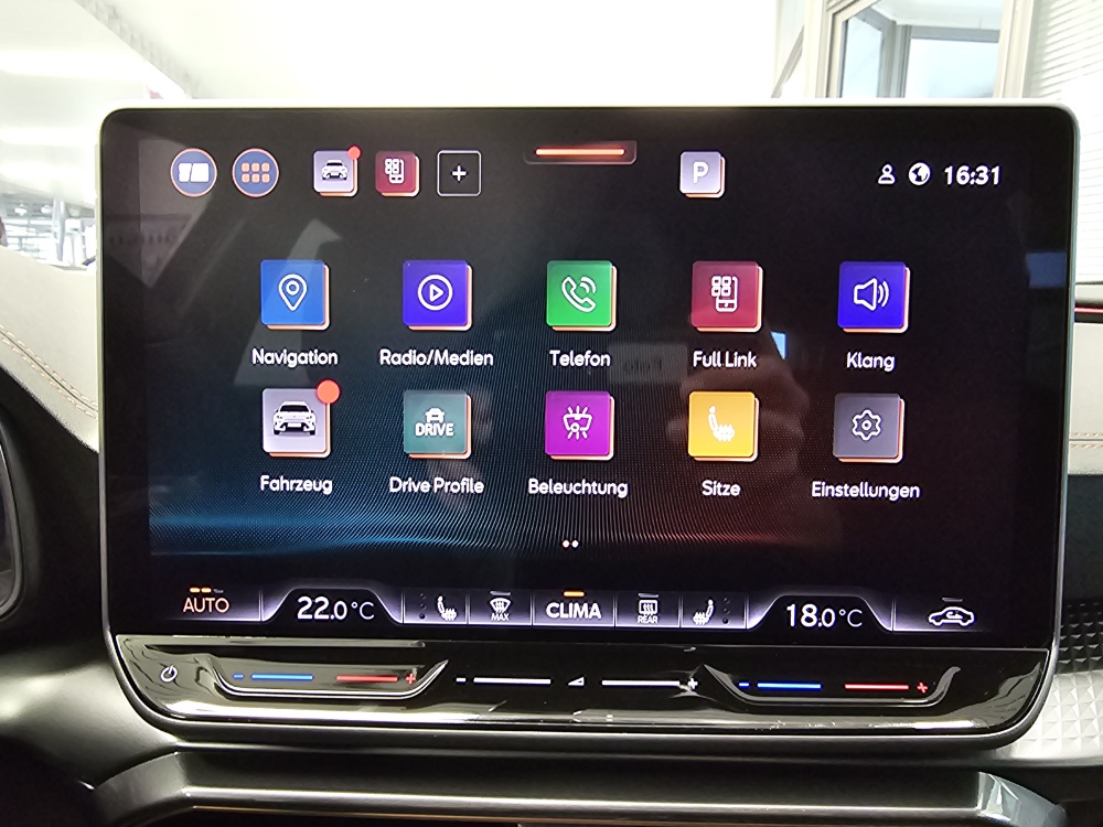 Cupra Formentor  bei Hoffmann Automobile in Wolfsburg kaufen und sofort mitnehmen - Bild 13