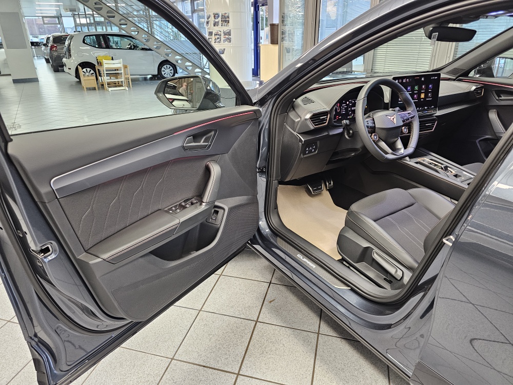 Cupra Formentor  bei Hoffmann Automobile in Wolfsburg kaufen und sofort mitnehmen - Bild 36