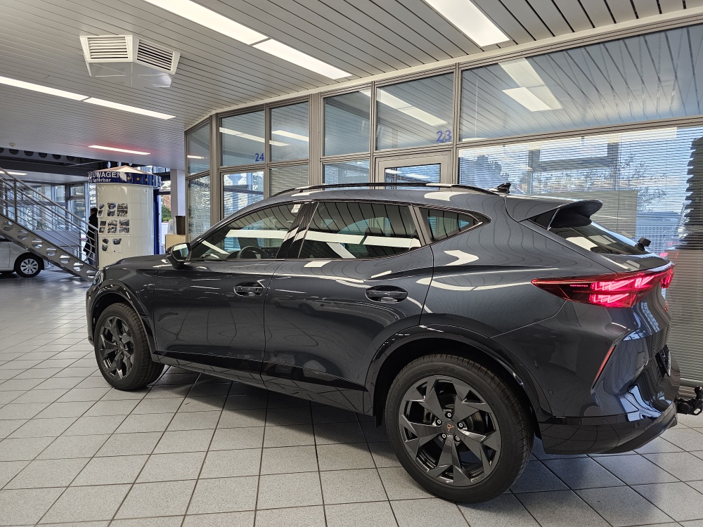 Cupra Formentor  bei Hoffmann Automobile in Wolfsburg kaufen und sofort mitnehmen - Bild 37