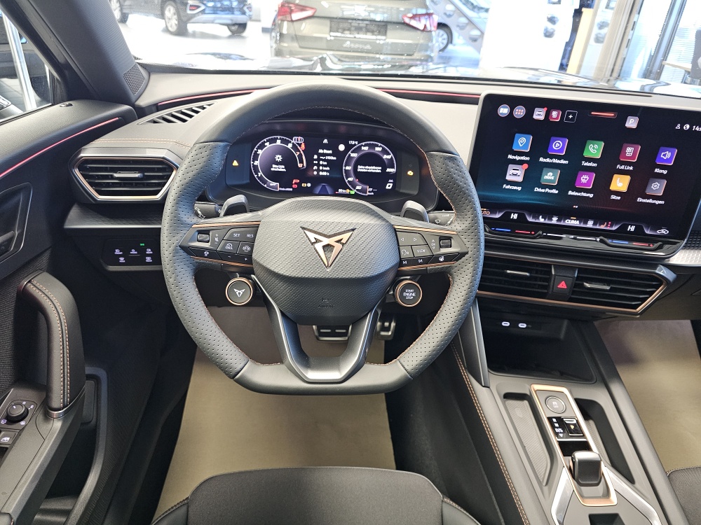 Cupra Formentor  bei Hoffmann Automobile in Wolfsburg kaufen und sofort mitnehmen - Bild 32