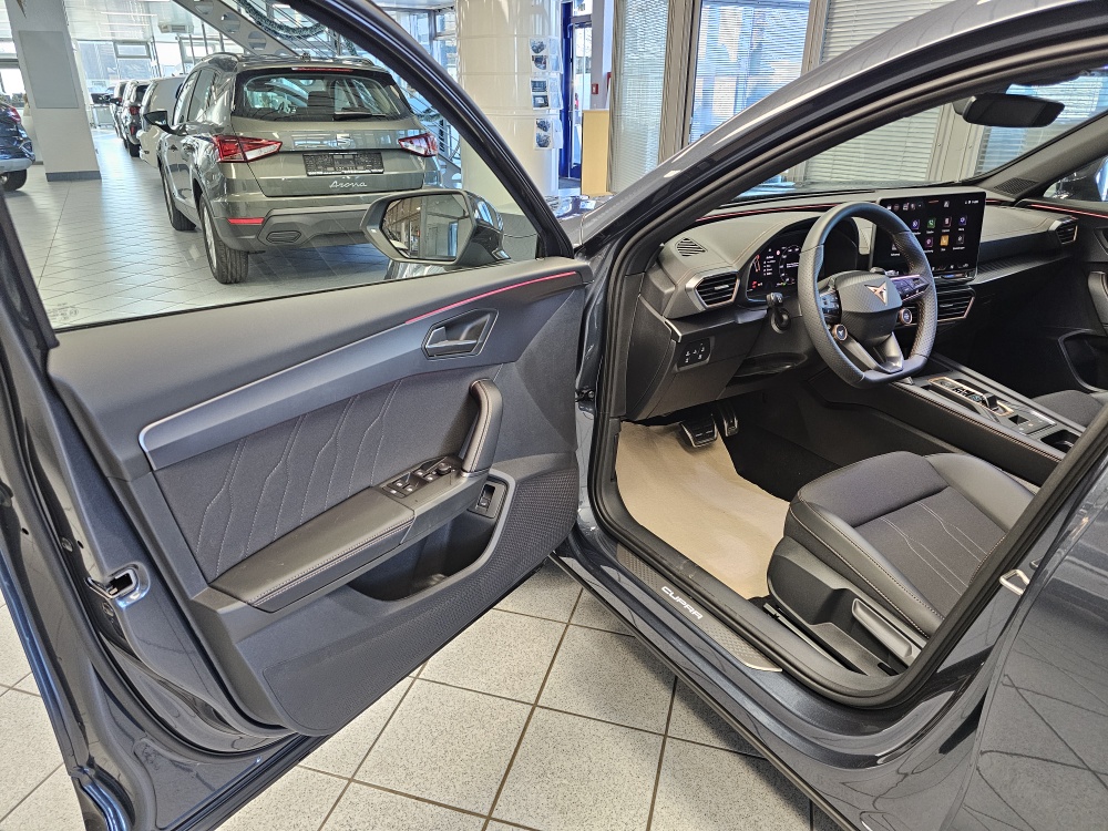 Cupra Formentor  bei Hoffmann Automobile in Wolfsburg kaufen und sofort mitnehmen - Bild 36
