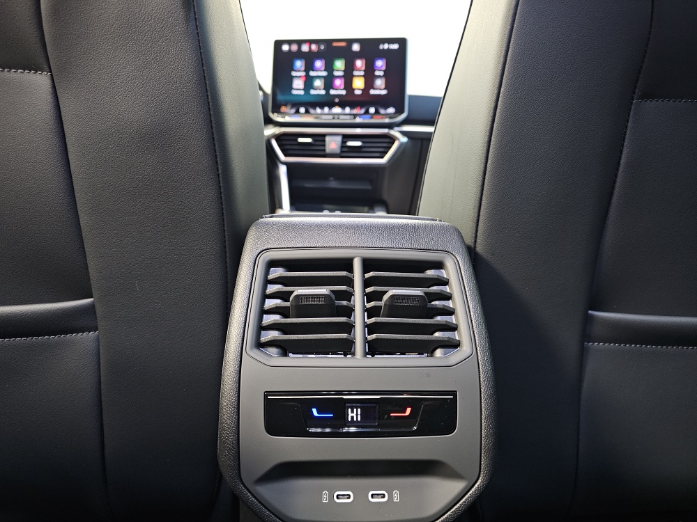 Cupra Formentor  bei Hoffmann Automobile in Wolfsburg kaufen und sofort mitnehmen - Bild 9