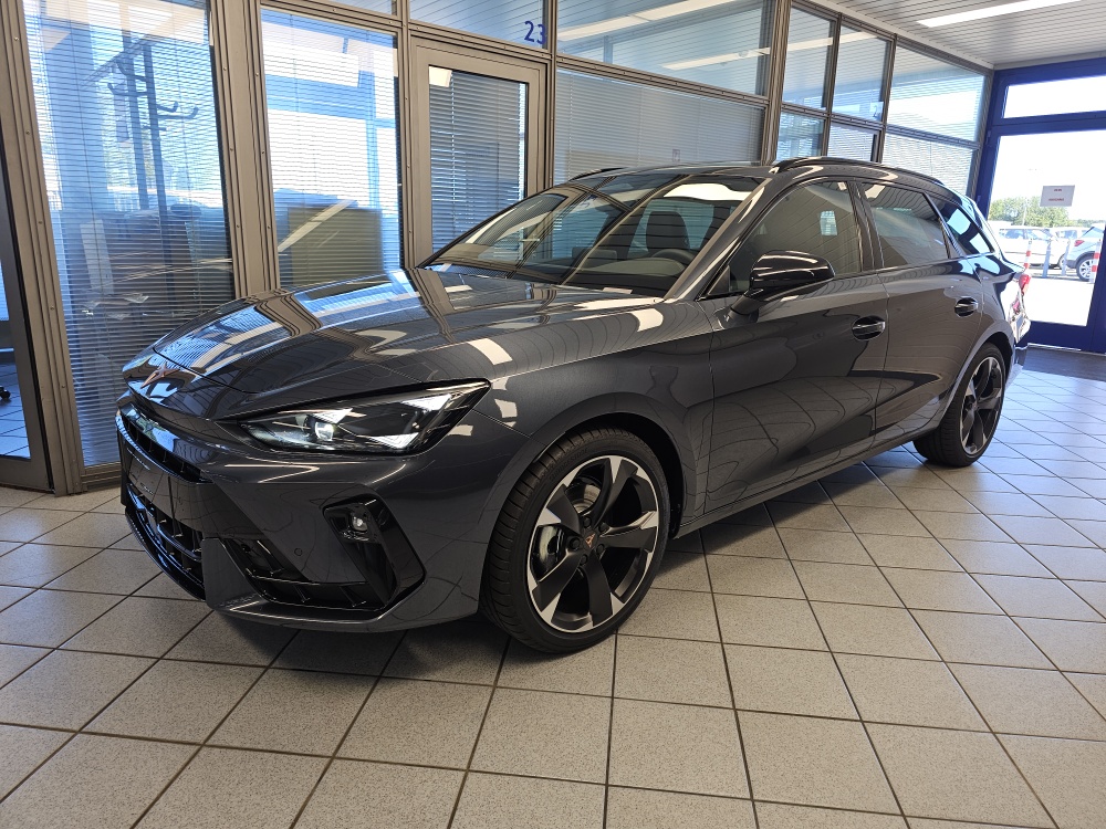 Cupra Leon Sportstourer  für nur 34.850,- € bei Hoffmann Automobile in Wolfsburg kaufen und sofort mitnehmen