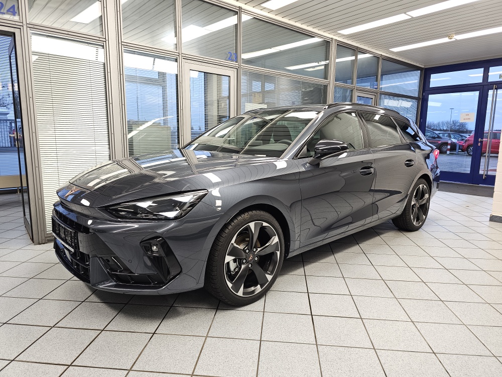 Cupra Leon Sportstourer  für nur 34.250,- € bei Hoffmann Automobile in Wolfsburg kaufen und sofort mitnehmen