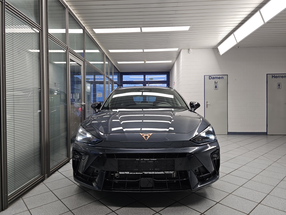 Cupra Leon Sportstourer bei Hoffmann Automobile in Wolfsburg kaufen und sofort mitnehmen - Bild 36