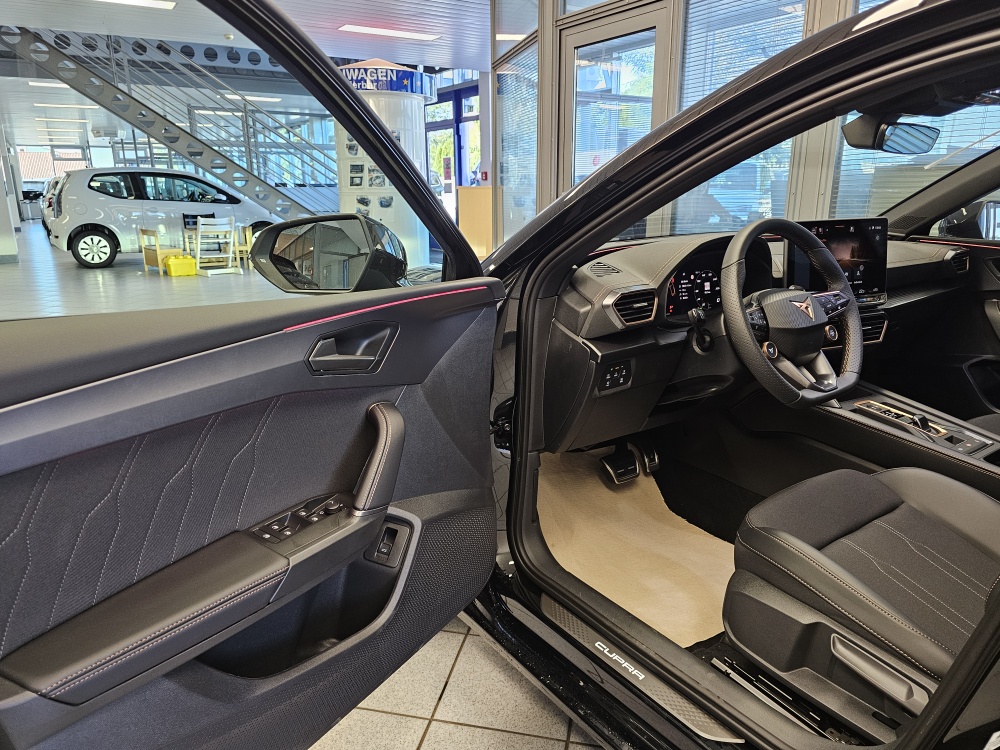 Cupra Leon Sportstourer  bei Hoffmann Automobile in Wolfsburg kaufen und sofort mitnehmen - Bild 25