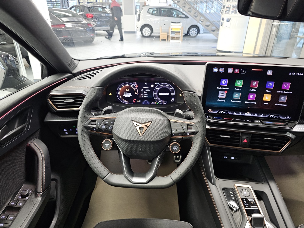 Cupra Leon Sportstourer  bei Hoffmann Automobile in Wolfsburg kaufen und sofort mitnehmen - Bild 26