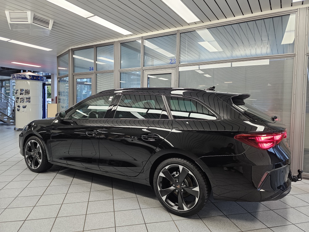 Cupra Leon Sportstourer  bei Hoffmann Automobile in Wolfsburg kaufen und sofort mitnehmen - Bild 30