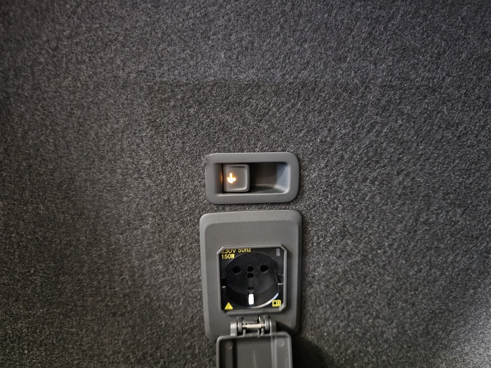 Cupra Leon Sportstourer  bei Hoffmann Automobile in Wolfsburg kaufen und sofort mitnehmen - Bild 4