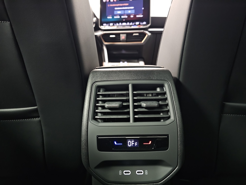 Cupra Leon Sportstourer  bei Hoffmann Automobile in Wolfsburg kaufen und sofort mitnehmen - Bild 8