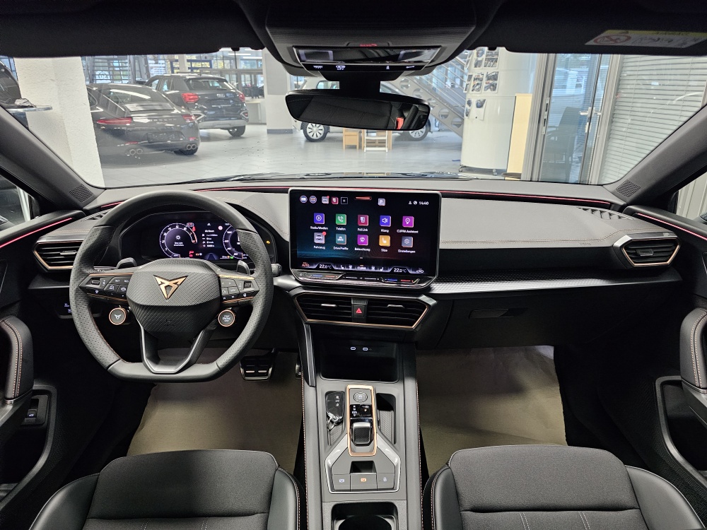 Cupra Leon Sportstourer  bei Hoffmann Automobile in Wolfsburg kaufen und sofort mitnehmen - Bild 9