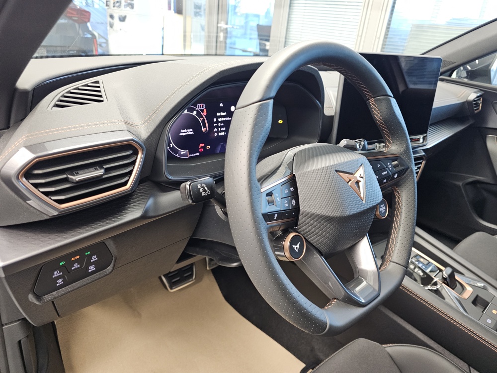 Cupra Leon Sportstourer  bei Hoffmann Automobile in Wolfsburg kaufen und sofort mitnehmen - Bild 28