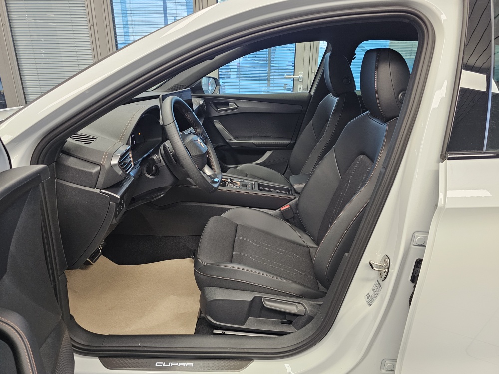 Cupra Leon Sportstourer  bei Hoffmann Automobile in Wolfsburg kaufen und sofort mitnehmen - Bild 29