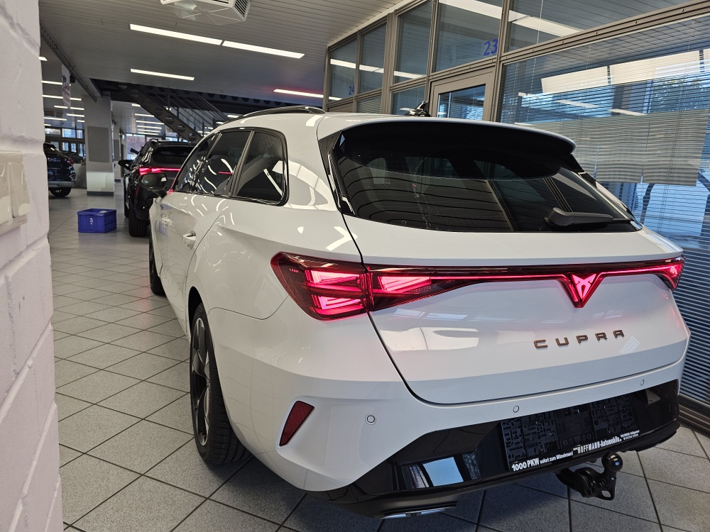 Cupra Leon Sportstourer  bei Hoffmann Automobile in Wolfsburg kaufen und sofort mitnehmen - Bild 5