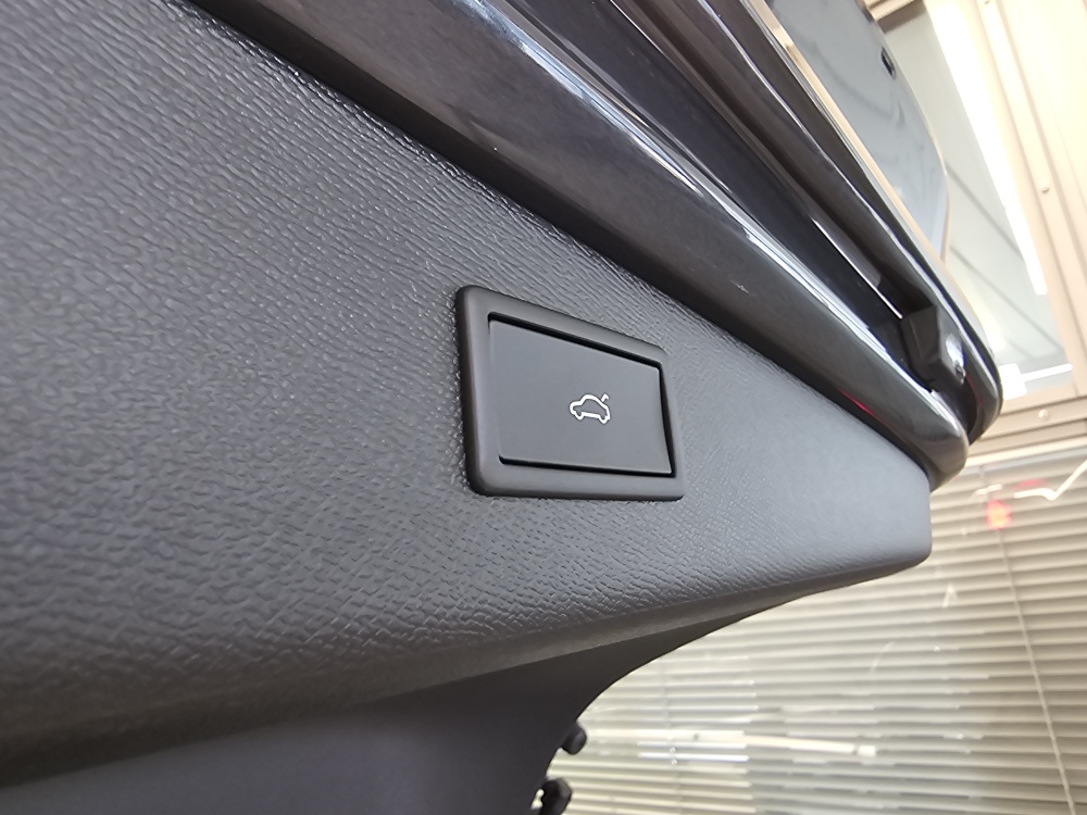 Cupra Leon Sportstourer  bei Hoffmann Automobile in Wolfsburg kaufen und sofort mitnehmen - Bild 3