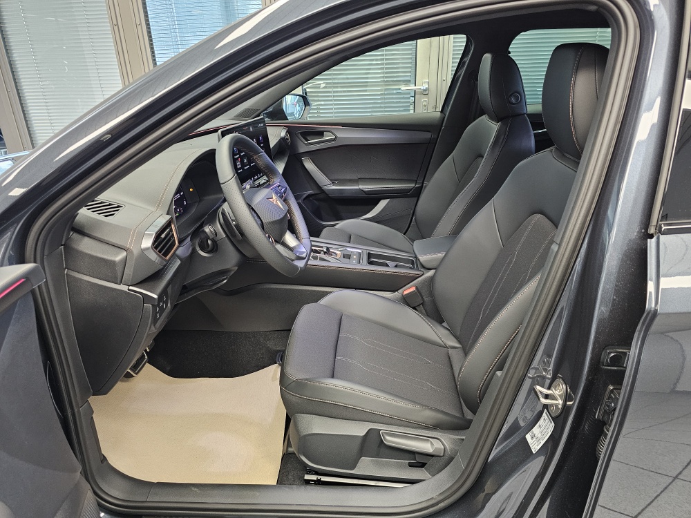 Cupra Leon Sportstourer  bei Hoffmann Automobile in Wolfsburg kaufen und sofort mitnehmen - Bild 30