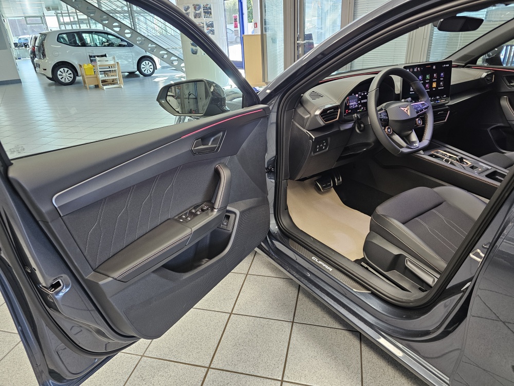 Cupra Leon Sportstourer  bei Hoffmann Automobile in Wolfsburg kaufen und sofort mitnehmen - Bild 31