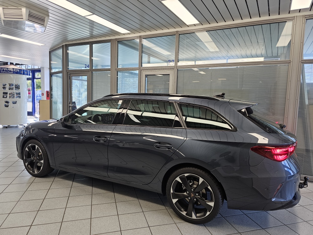 Cupra Leon Sportstourer  bei Hoffmann Automobile in Wolfsburg kaufen und sofort mitnehmen - Bild 32