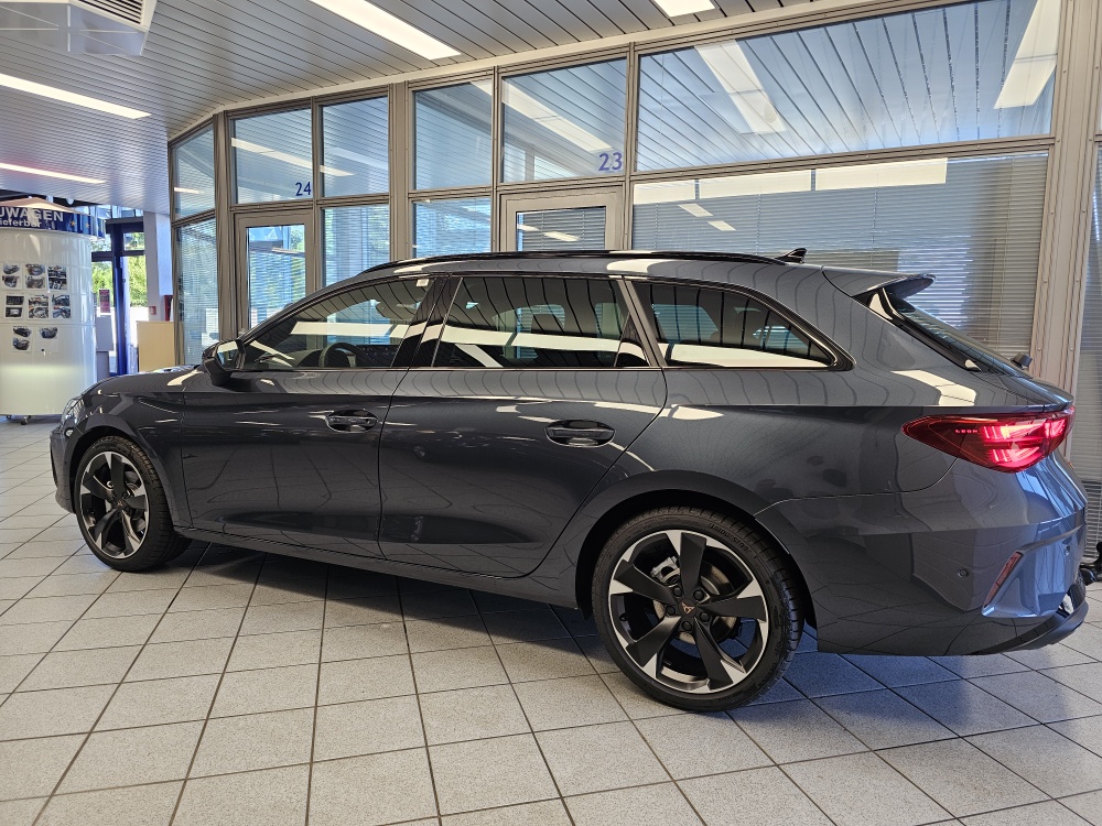 Cupra Leon Sportstourer  bei Hoffmann Automobile in Wolfsburg kaufen und sofort mitnehmen - Bild 25