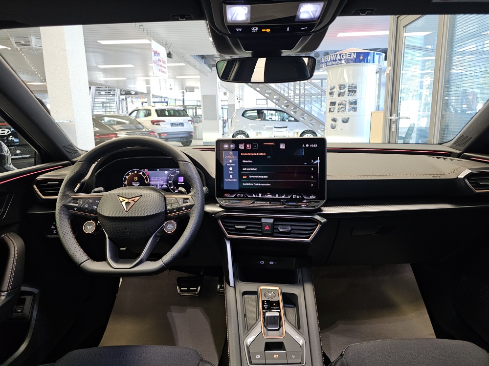 Cupra Leon Sportstourer bei Hoffmann Automobile in Wolfsburg kaufen und sofort mitnehmen - Bild 8