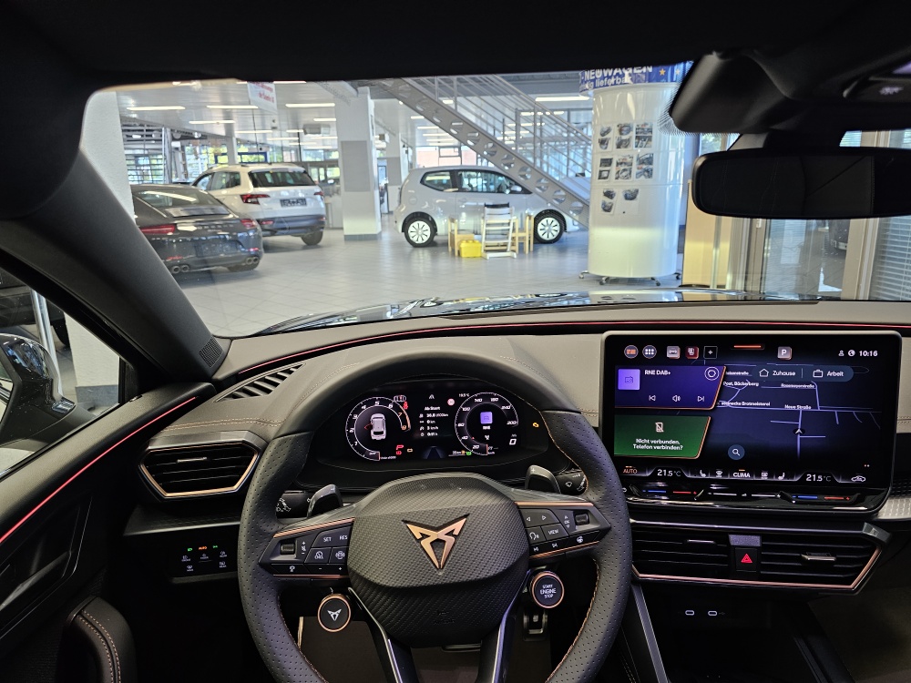 Cupra Leon Sportstourer  bei Hoffmann Automobile in Wolfsburg kaufen und sofort mitnehmen - Bild 21