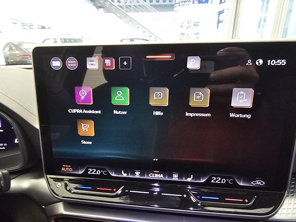 Cupra Leon Sportstourer  bei Hoffmann Automobile in Wolfsburg kaufen und sofort mitnehmen - Bild 10