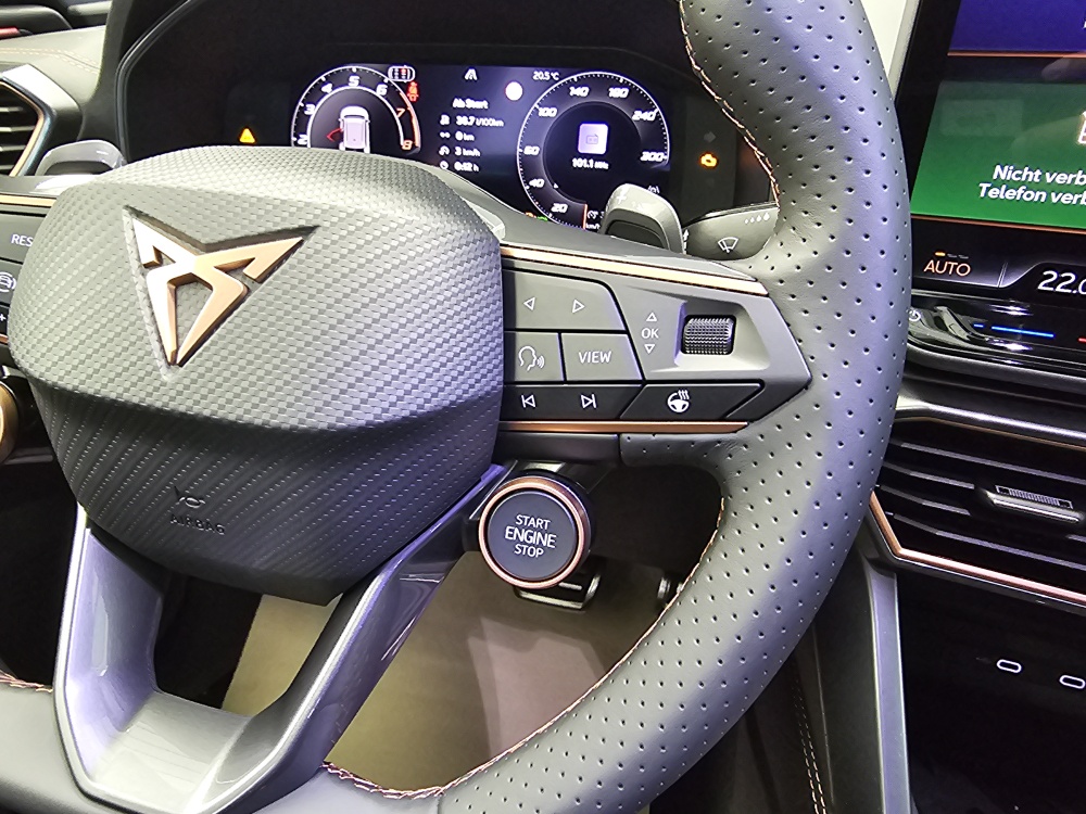 Cupra Leon Sportstourer  bei Hoffmann Automobile in Wolfsburg kaufen und sofort mitnehmen - Bild 18