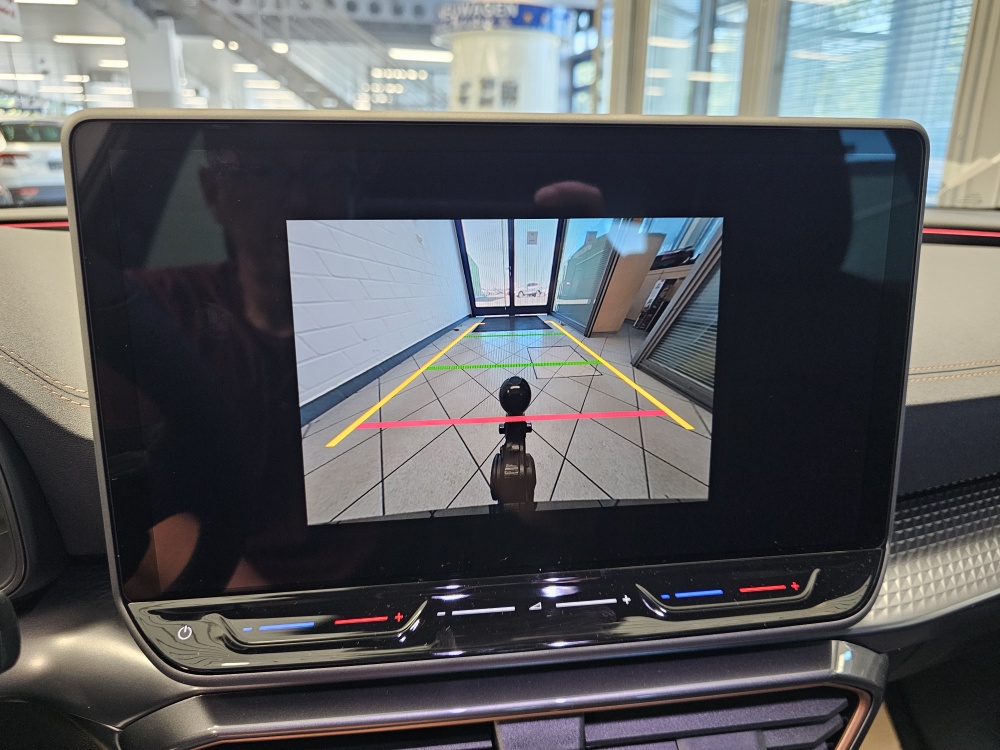 Cupra Leon Sportstourer  bei Hoffmann Automobile in Wolfsburg kaufen und sofort mitnehmen - Bild 22