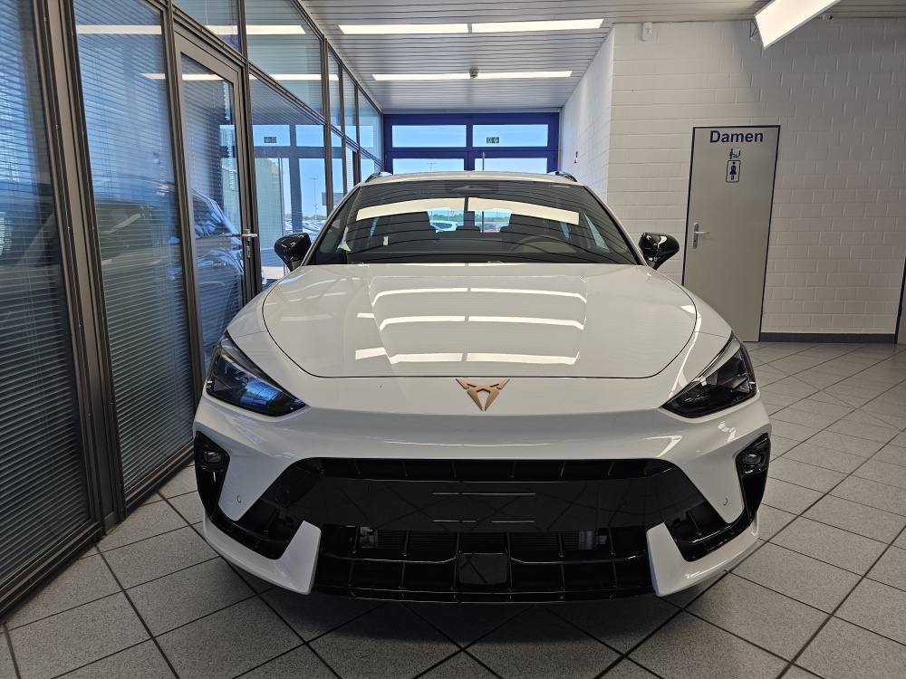 Cupra Leon Sportstourer  bei Hoffmann Automobile in Wolfsburg kaufen und sofort mitnehmen - Bild 29