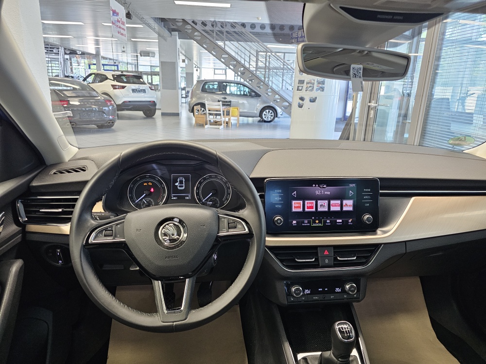 Skoda Scala  bei Hoffmann Automobile in Wolfsburg kaufen und sofort mitnehmen - Bild 15