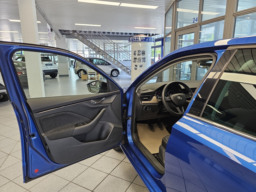 Skoda Scala  bei Hoffmann Automobile in Wolfsburg kaufen und sofort mitnehmen - Bild 18