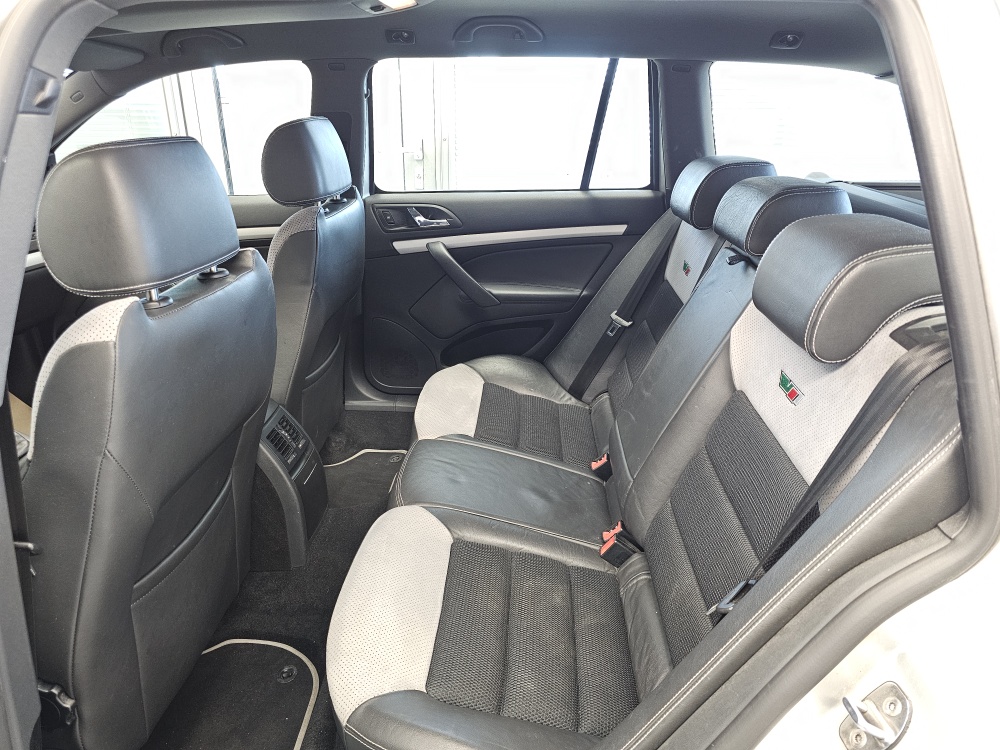 Skoda Octavia Combi  bei Hoffmann Automobile in Wolfsburg kaufen und sofort mitnehmen - Bild 4