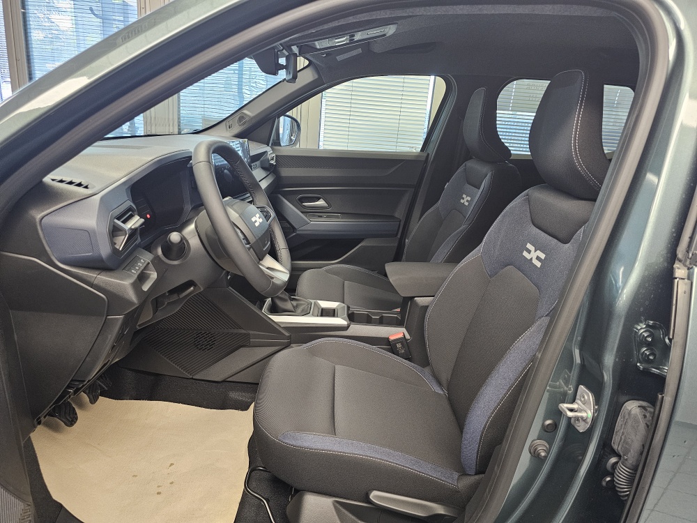 Dacia Duster  bei Hoffmann Automobile in Wolfsburg kaufen und sofort mitnehmen - Bild 14