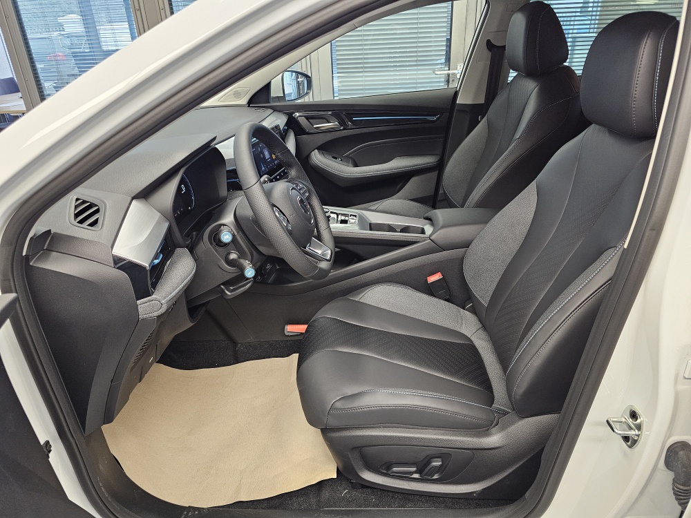 MG MG5  bei Hoffmann Automobile in Wolfsburg kaufen und sofort mitnehmen - Bild 24