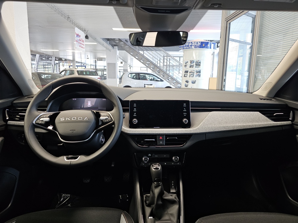 Skoda Kamiq  bei Hoffmann Automobile in Wolfsburg kaufen und sofort mitnehmen - Bild 3