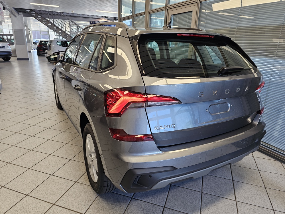 Skoda Kamiq  bei Hoffmann Automobile in Wolfsburg kaufen und sofort mitnehmen - Bild 3
