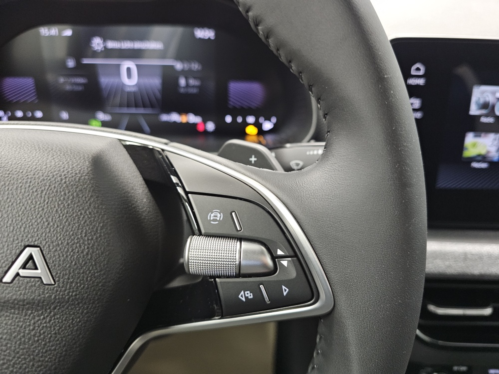 Skoda Kamiq  bei Hoffmann Automobile in Wolfsburg kaufen und sofort mitnehmen - Bild 18