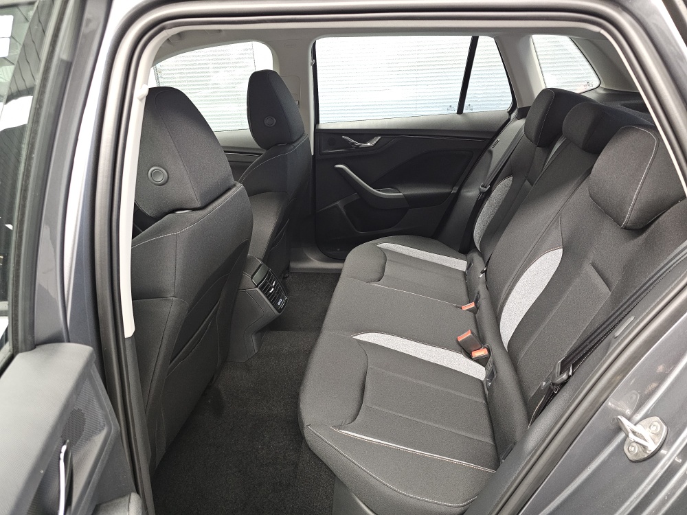 Skoda Kamiq  bei Hoffmann Automobile in Wolfsburg kaufen und sofort mitnehmen - Bild 6