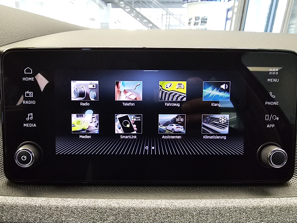 Skoda Kamiq  bei Hoffmann Automobile in Wolfsburg kaufen und sofort mitnehmen - Bild 10