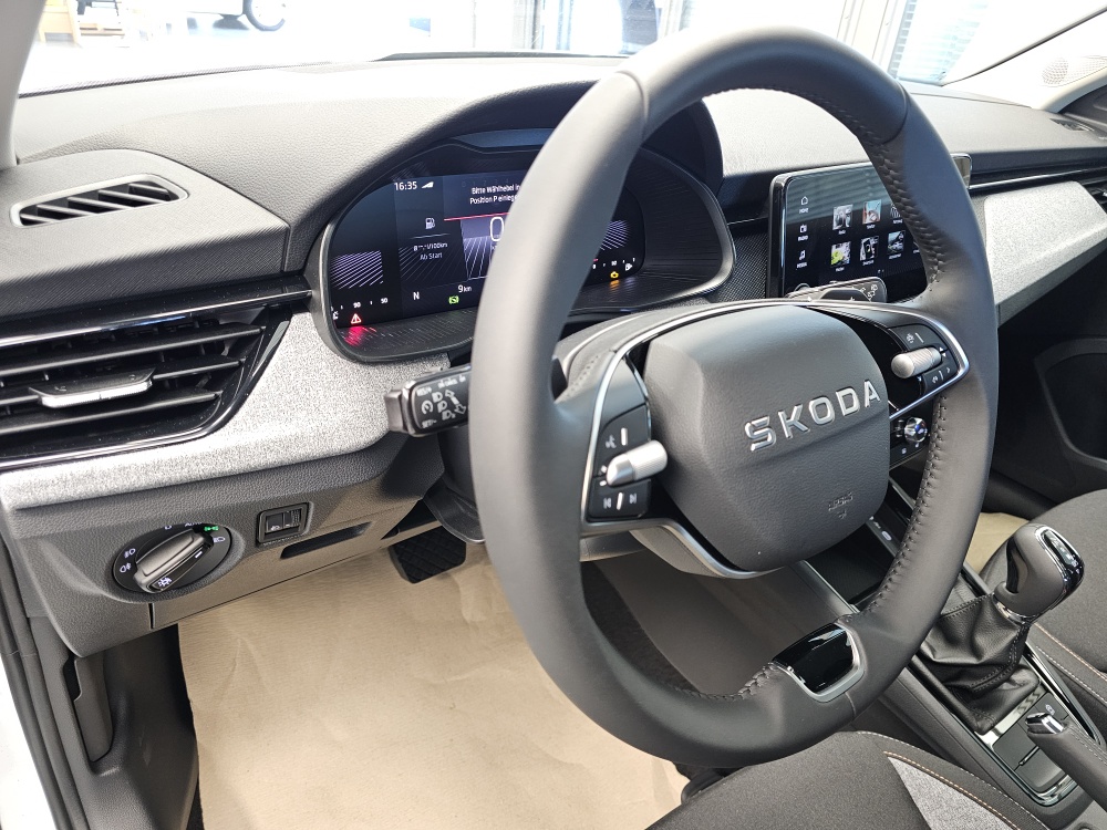 Skoda Kamiq  bei Hoffmann Automobile in Wolfsburg kaufen und sofort mitnehmen - Bild 21