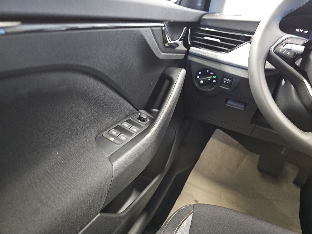 Skoda Kamiq  bei Hoffmann Automobile in Wolfsburg kaufen und sofort mitnehmen - Bild 19