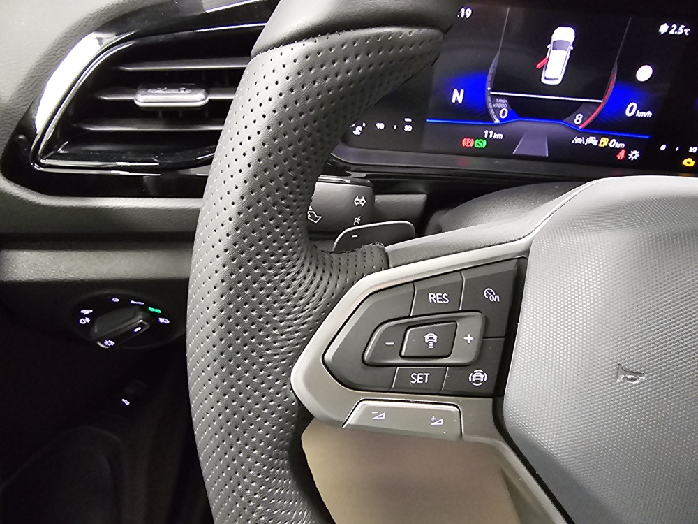 VW T-Roc  bei Hoffmann Automobile in Wolfsburg kaufen und sofort mitnehmen - Bild 22