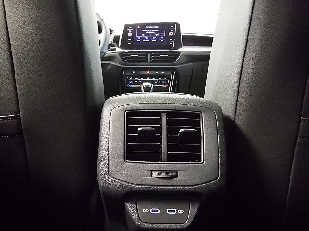 VW T-Roc  bei Hoffmann Automobile in Wolfsburg kaufen und sofort mitnehmen - Bild 7