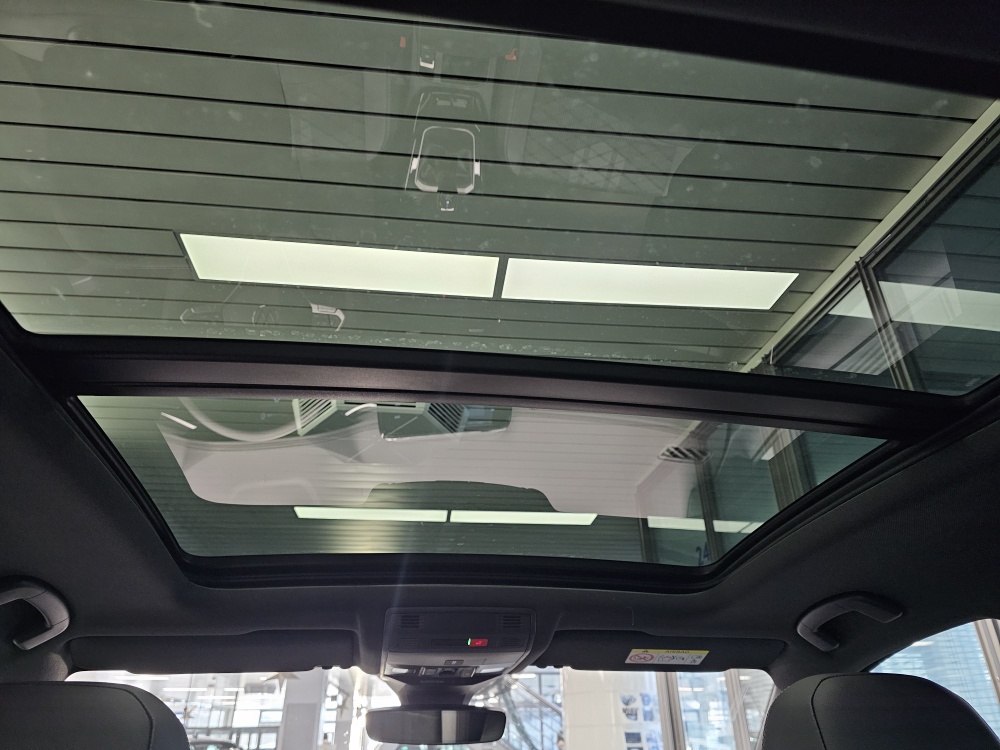 VW T-Roc  bei Hoffmann Automobile in Wolfsburg kaufen und sofort mitnehmen - Bild 8