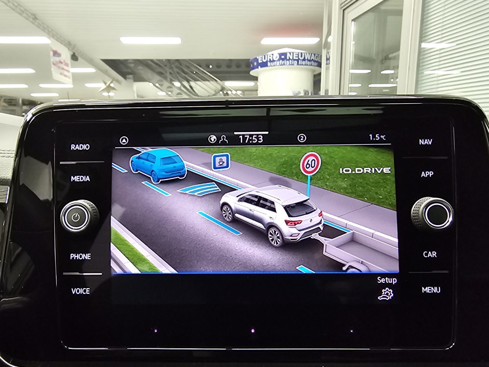 VW T-Roc  bei Hoffmann Automobile in Wolfsburg kaufen und sofort mitnehmen - Bild 15