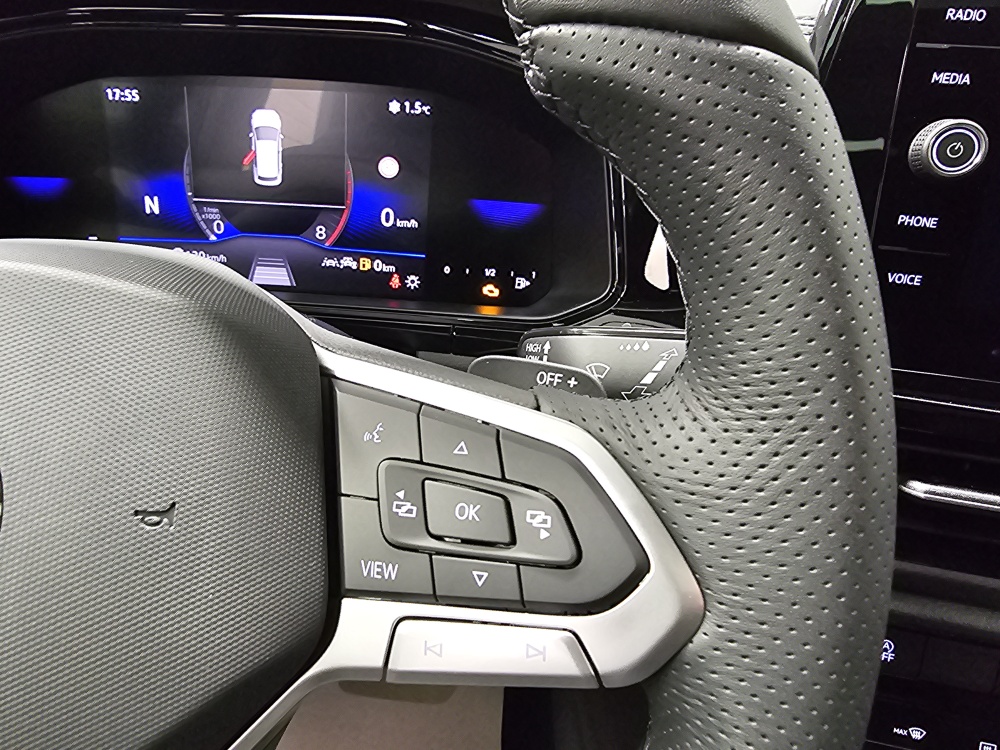 VW T-Roc  bei Hoffmann Automobile in Wolfsburg kaufen und sofort mitnehmen - Bild 21