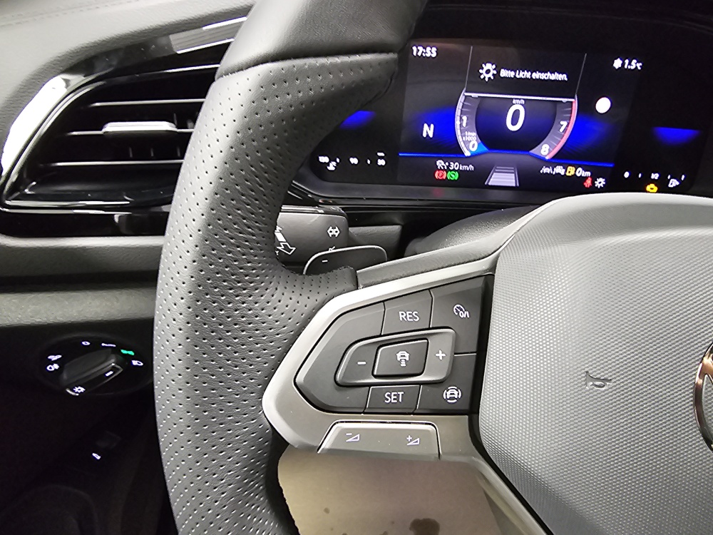 VW T-Roc  bei Hoffmann Automobile in Wolfsburg kaufen und sofort mitnehmen - Bild 22