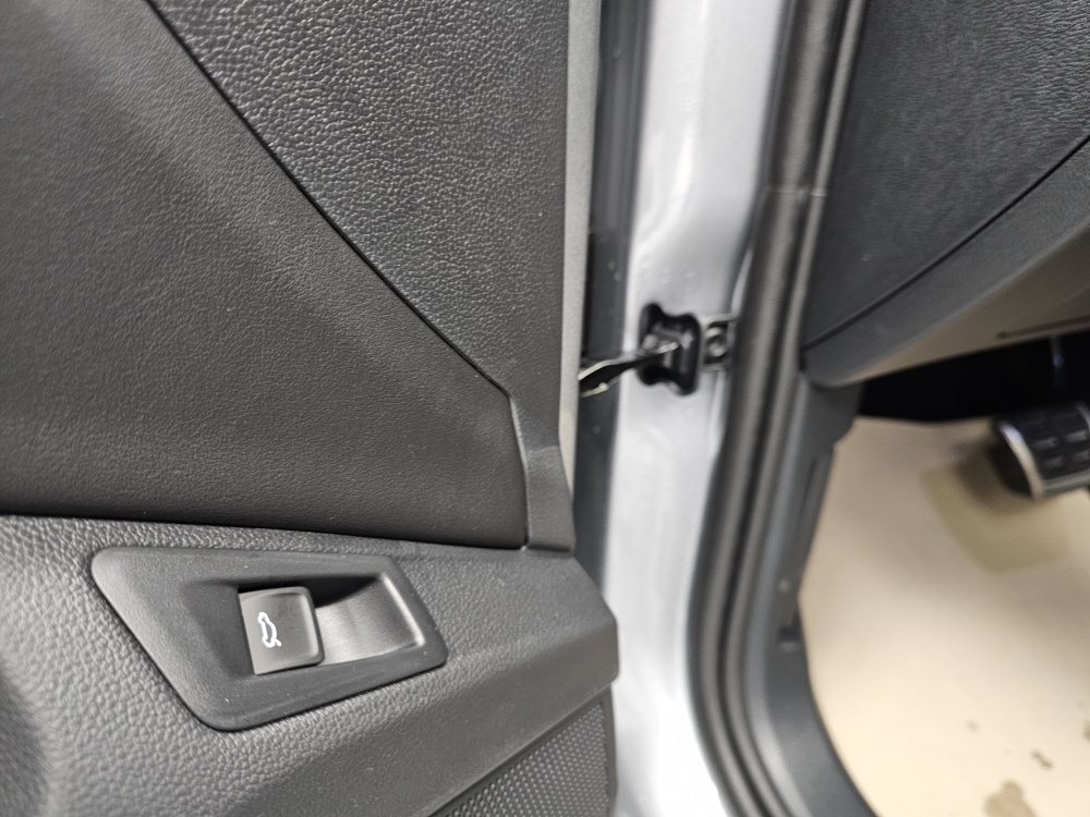 VW T-Roc  bei Hoffmann Automobile in Wolfsburg kaufen und sofort mitnehmen - Bild 28